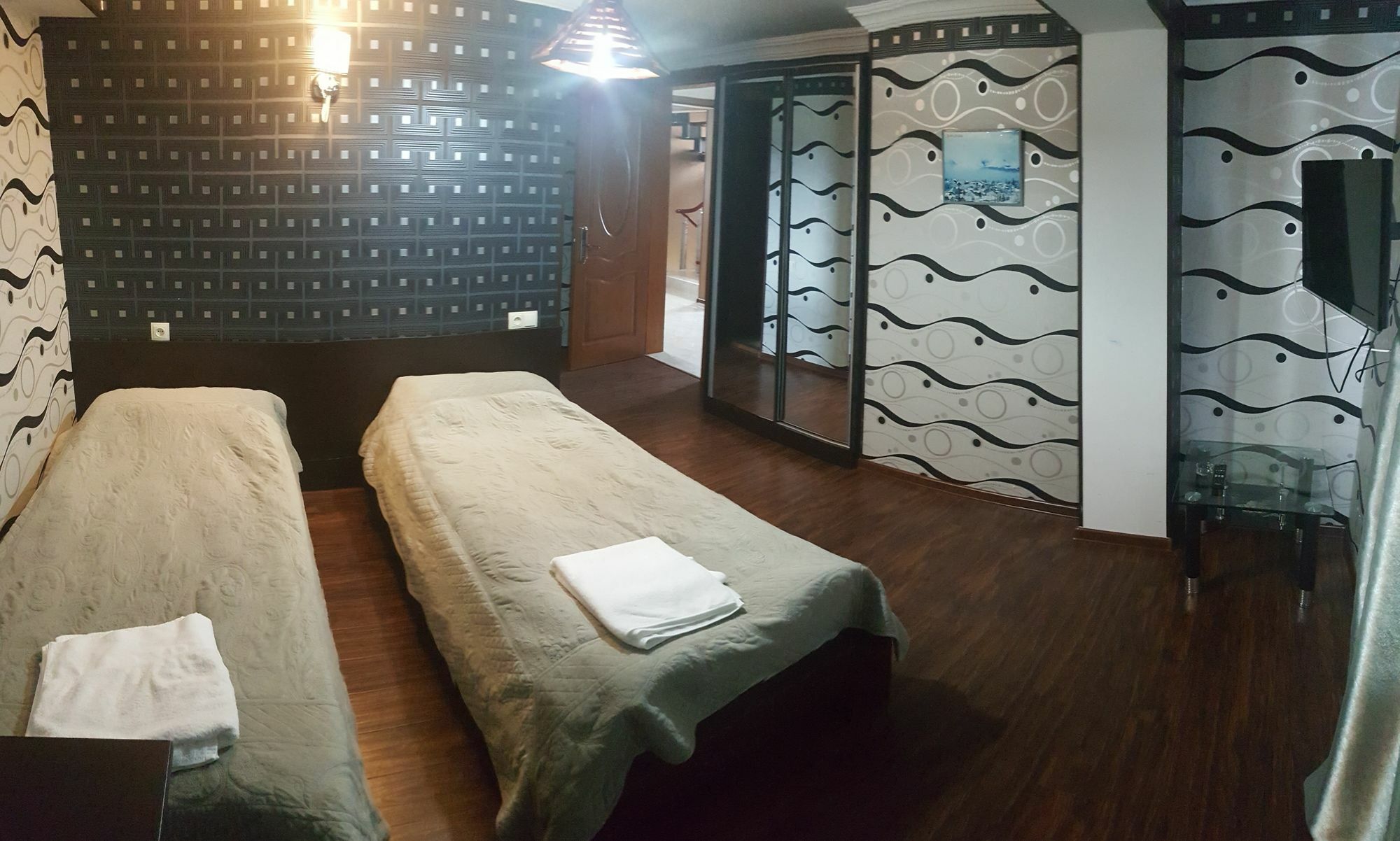 Amadeus Hotel Бакуриани Екстериор снимка